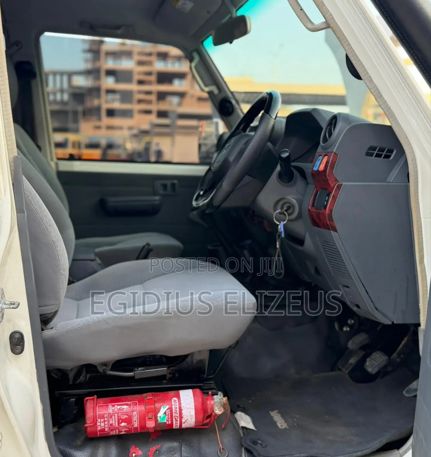 Toyota Land Cruiser 2019 White