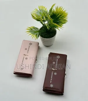 Wallet Ya Kike Elegant Pompom Style