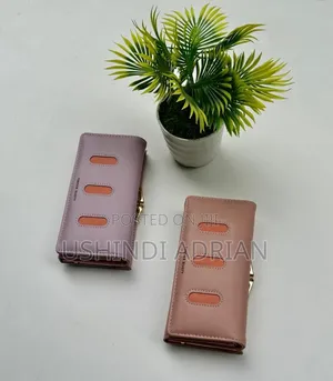 Pochi Ya Kike Premium Fashion Wallet
