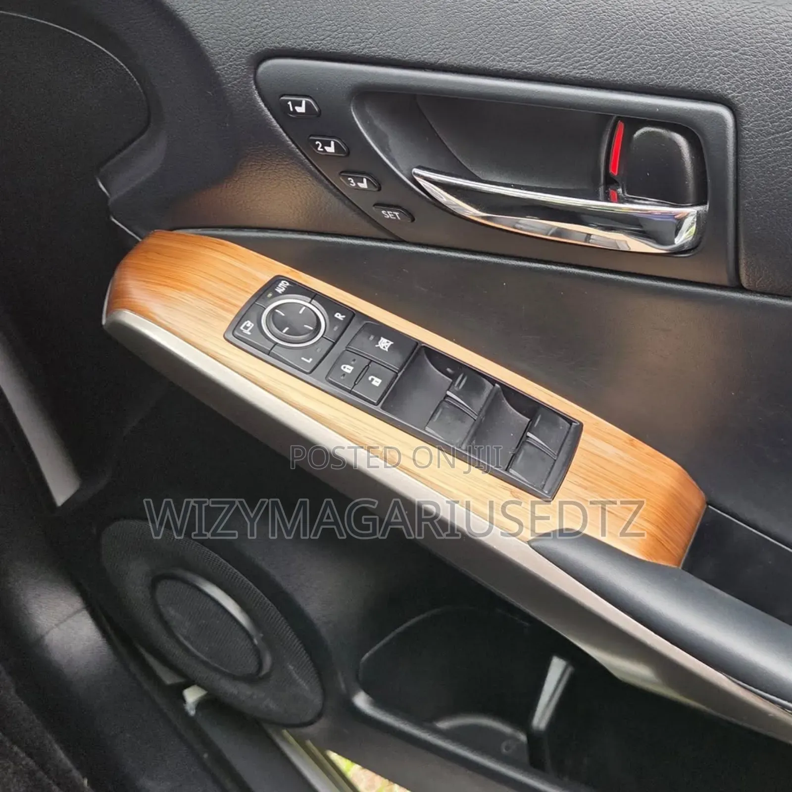 Lexus IS 2013 Silver