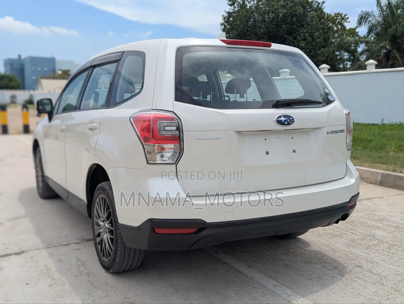 Subaru Forester 2.5i Limited AWD 2016 White