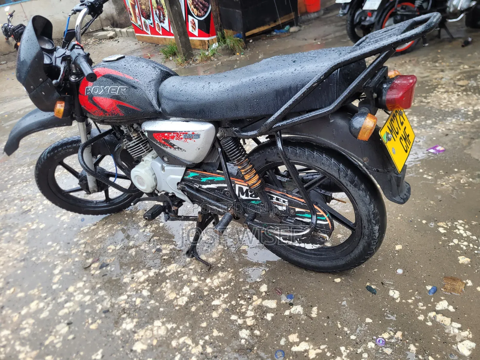 Bajaj Boxer X125 2025 Black