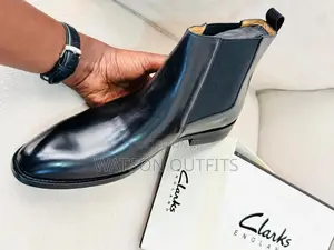 Clarks Brand Men's Leather Boot Shoes Elegantly Looking