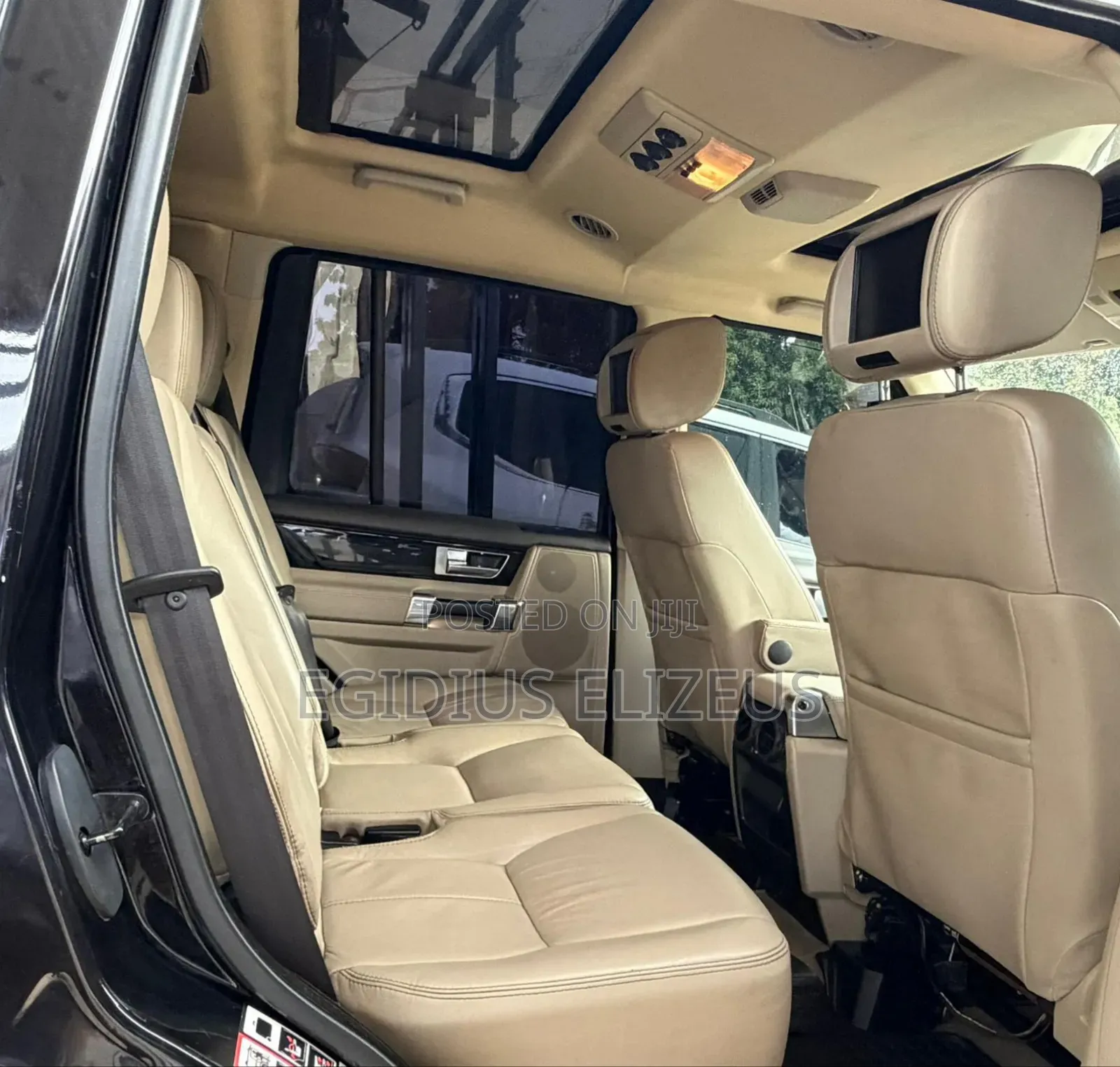 Land Rover Discovery 2016 Black