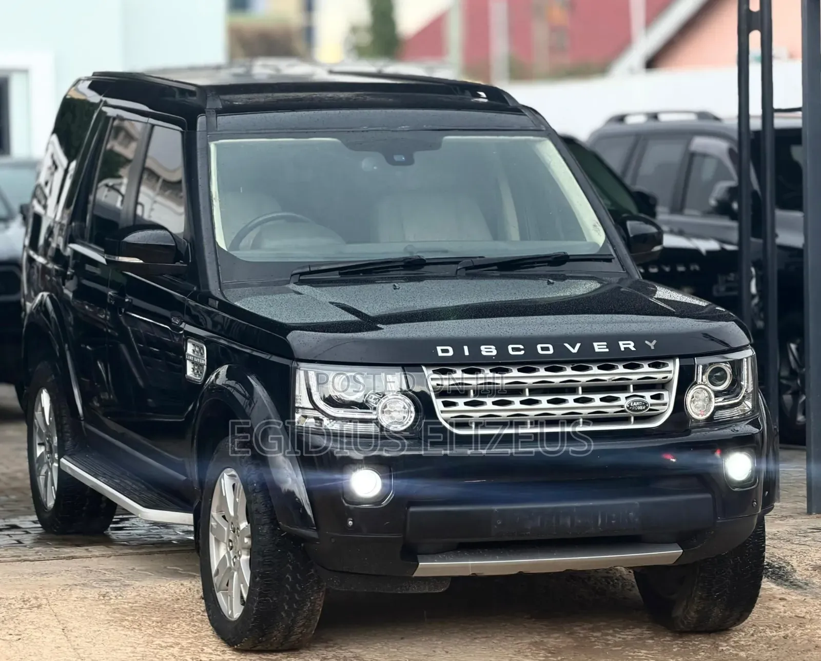 Land Rover Discovery 2016 Black