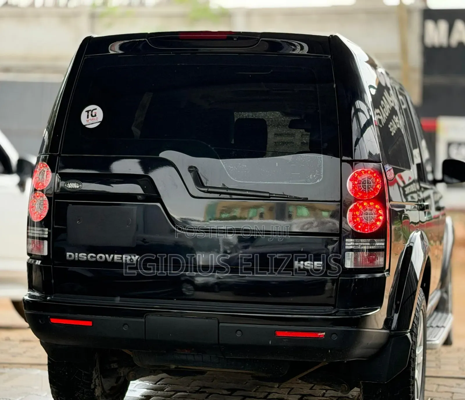 Land Rover Discovery 2016 Black