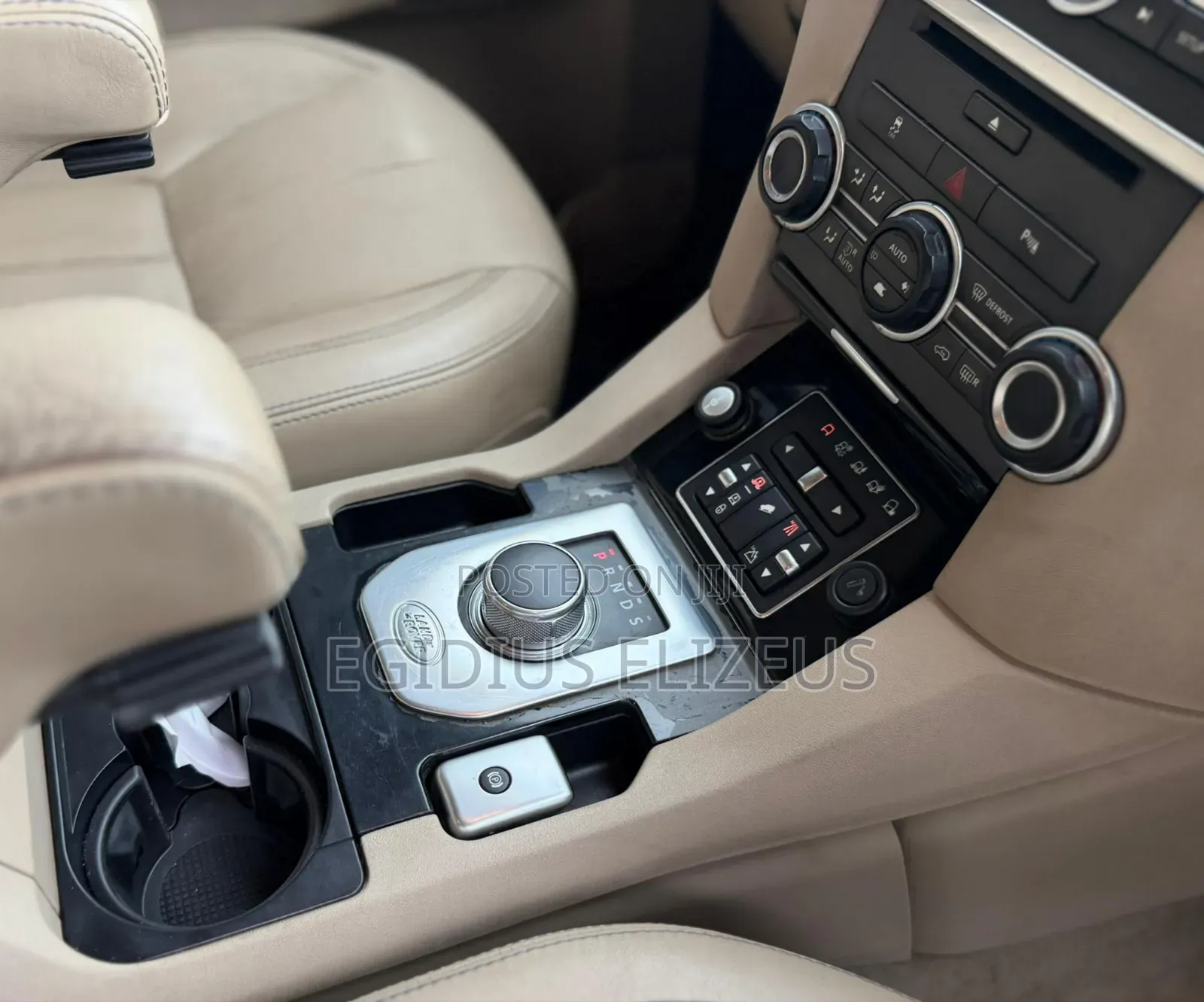Land Rover Discovery 2016 Black