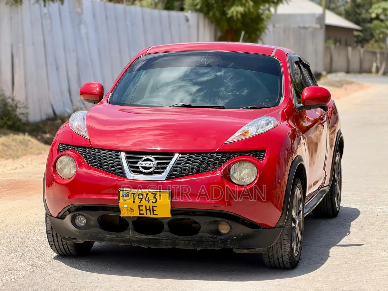 Nissan Juke 2011 Red