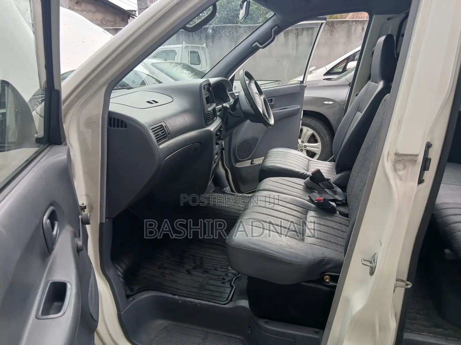 Toyota TownAce 2004 White