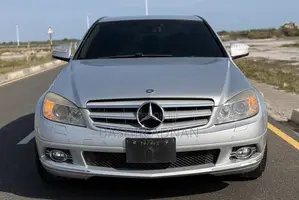 Mercedes-Benz C200 2009 Silver