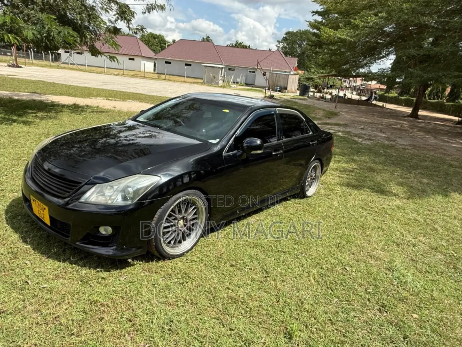 Toyota Crown 2009 Black