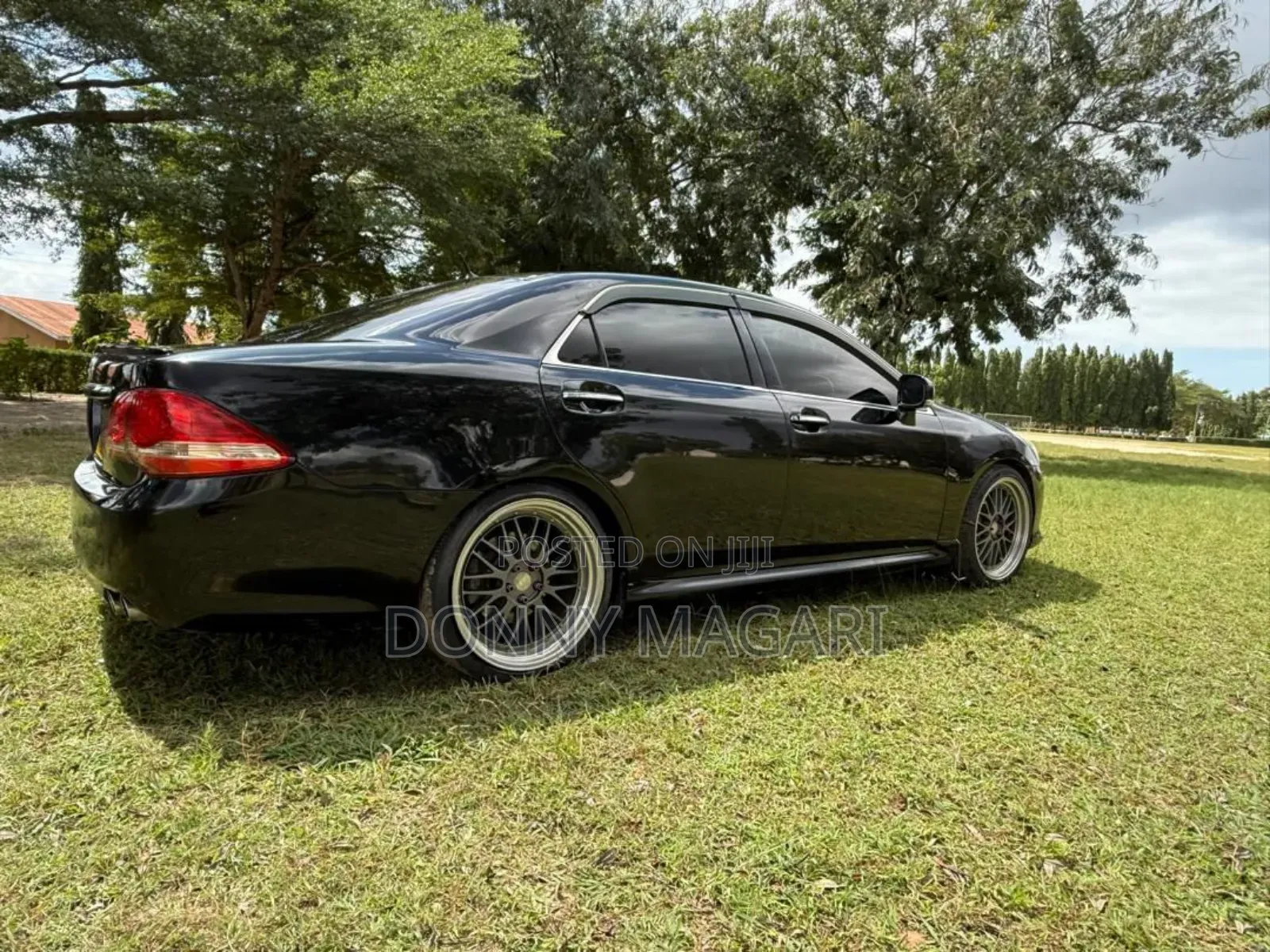 Toyota Crown 2009 Black