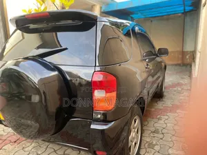 Toyota RAV4 1.8 2005 Black