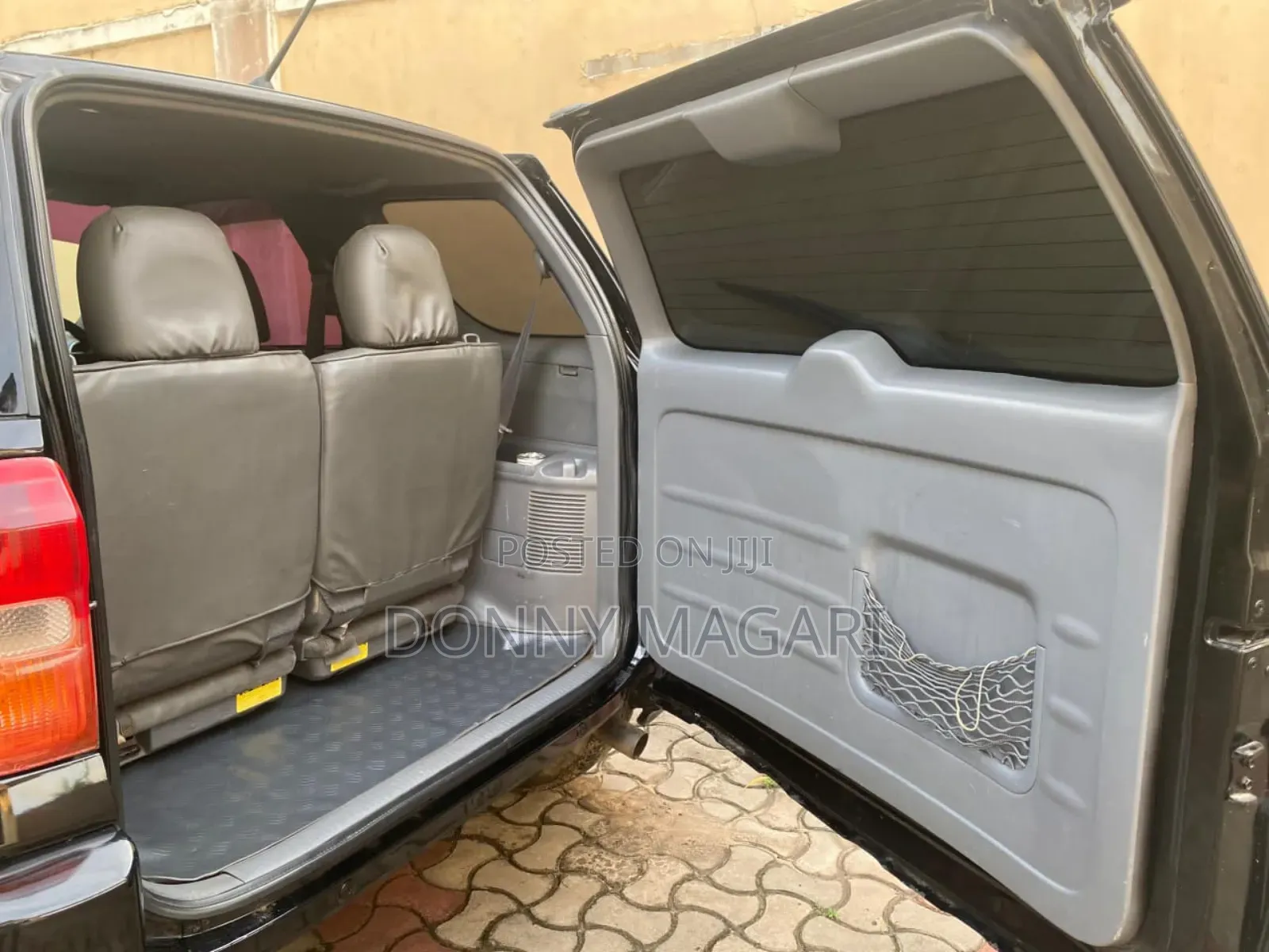 Toyota RAV4 1.8 2005 Black