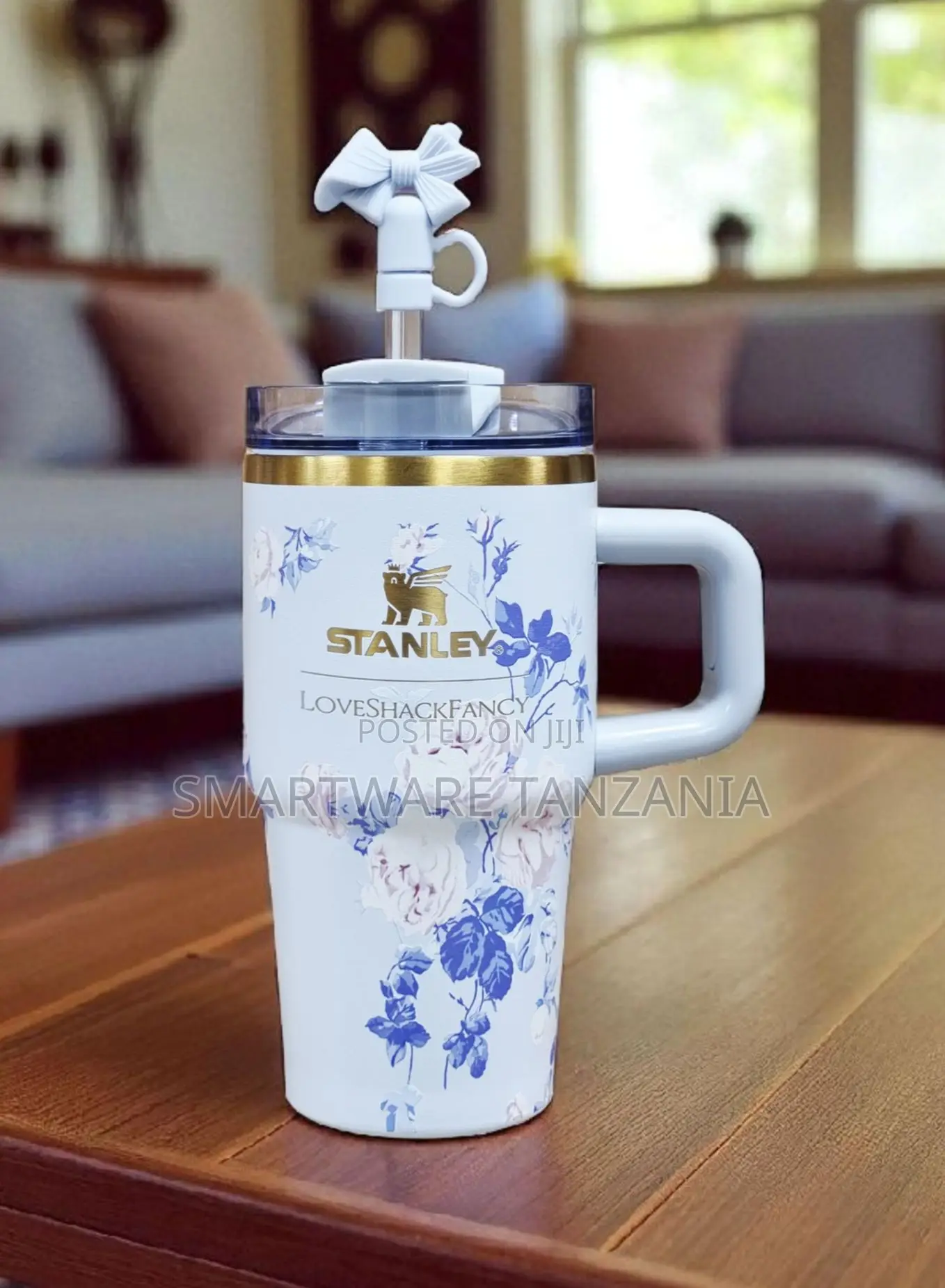 Stanley X Loveshackfancy Quencher H2.0 40oz White Blue Floral Cup