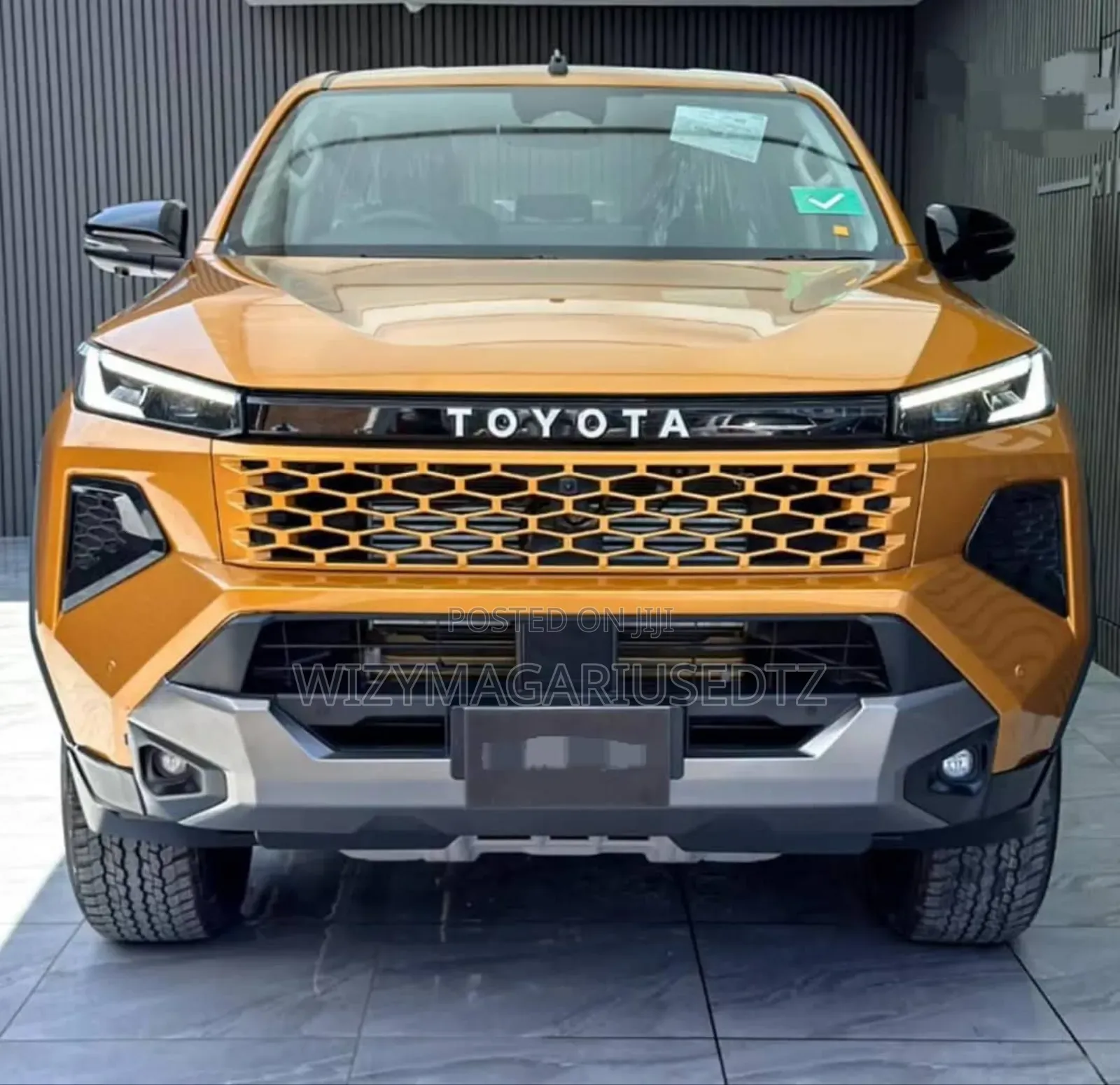 New Toyota Hilux 2025 Gold