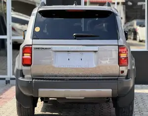 Toyota Land Cruiser Prado 2024 Gray