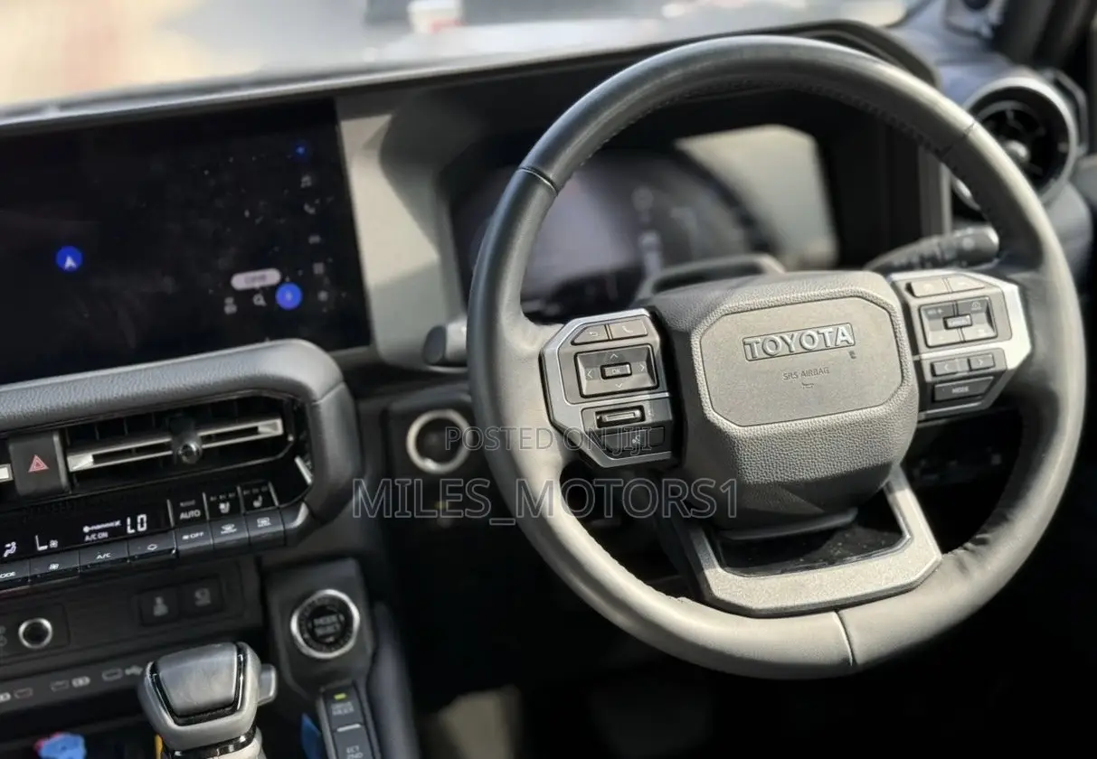 Toyota Land Cruiser Prado 2024 Gray