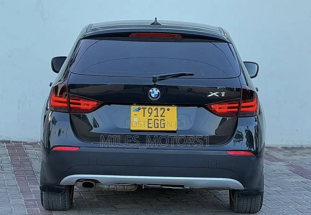 BMW X1 2011 Black