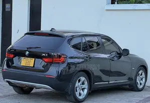 BMW X1 2011 Black