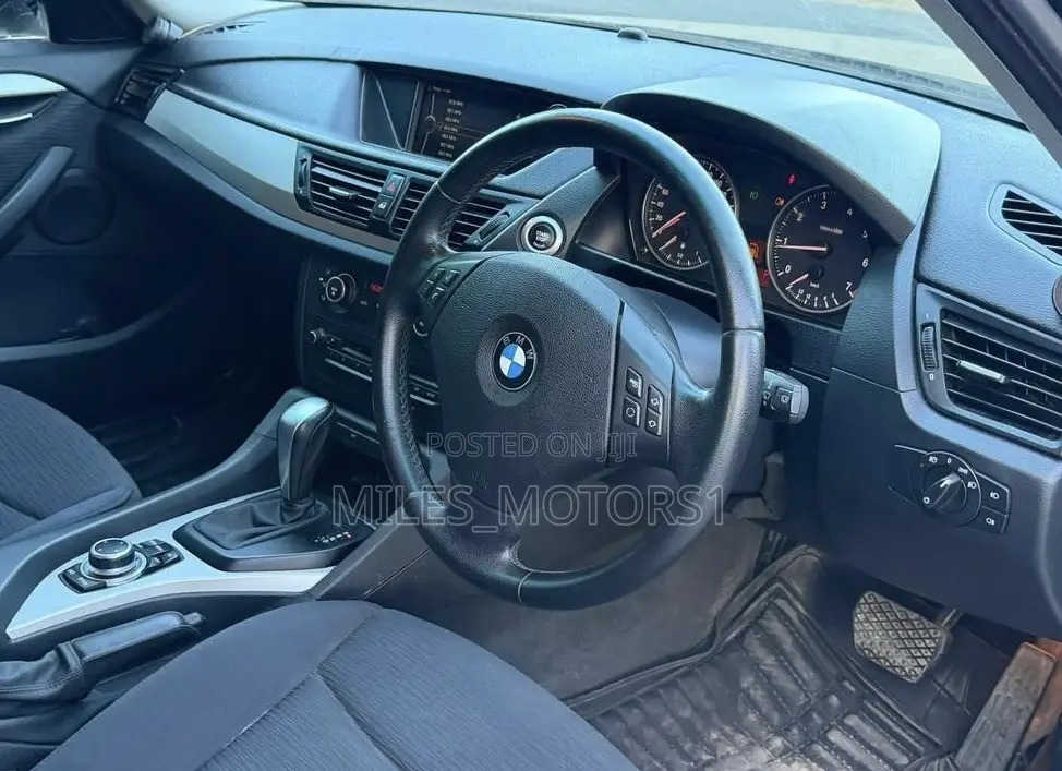BMW X1 2011 Black
