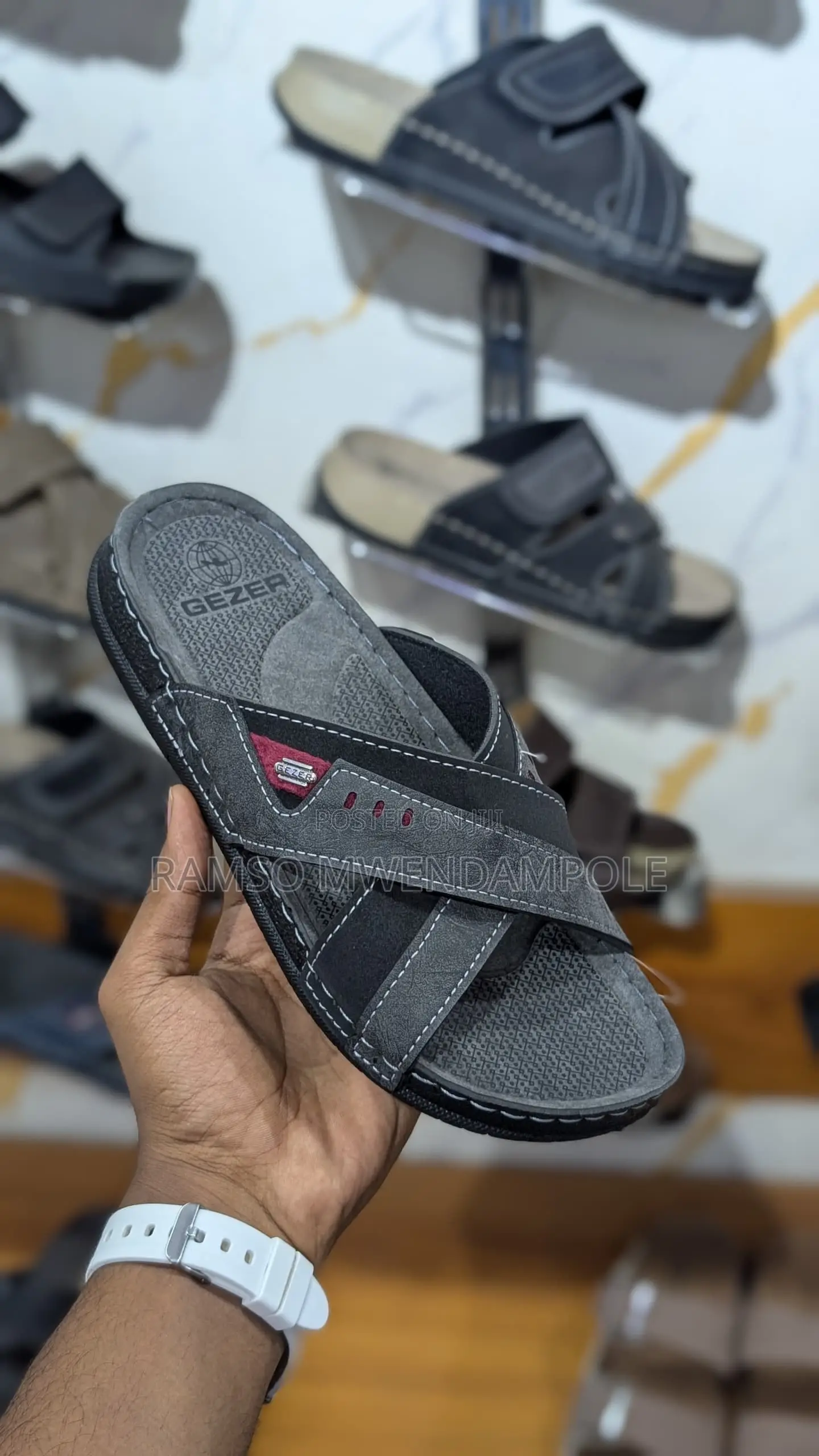 *Gezer Pure Leather Design* *40-45* *Whole Sale :95,000/=*