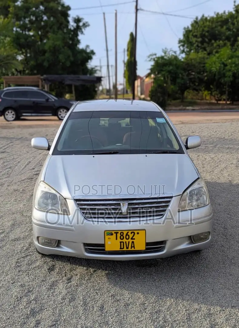 Toyota Premio 2005 Silver