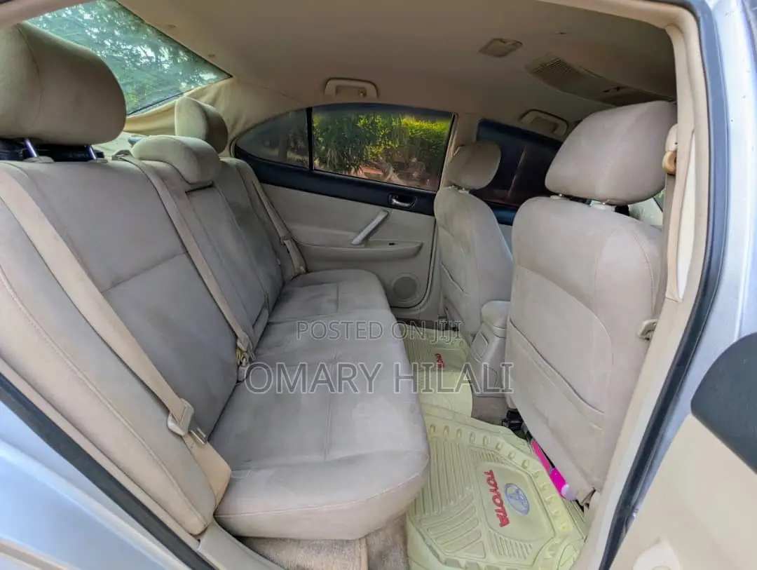 Toyota Premio 2005 Silver