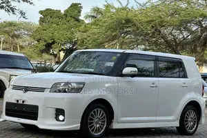 Toyota Corolla Rumion 2009 White