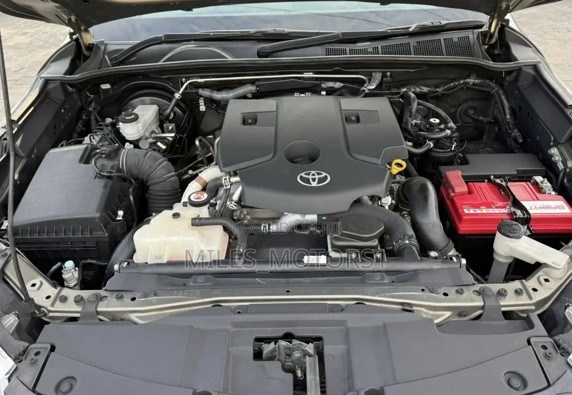 Toyota Fortuner 2021 Brown