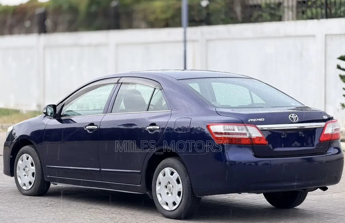 Toyota Premio 2010 Blue