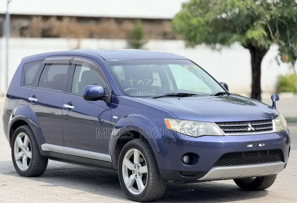 Mitsubishi Outlander 2006 Blue
