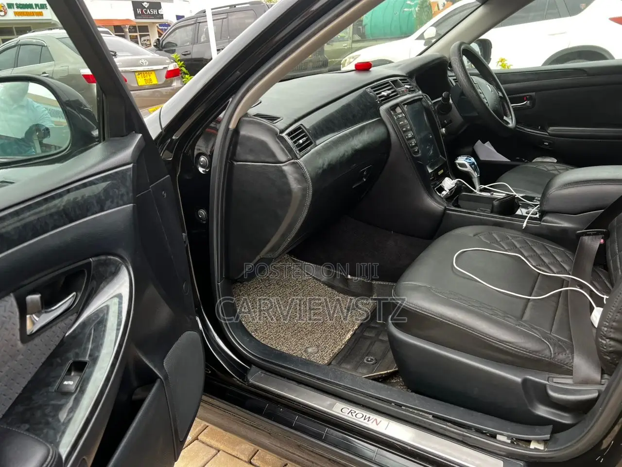 Toyota Crown 2006 Black