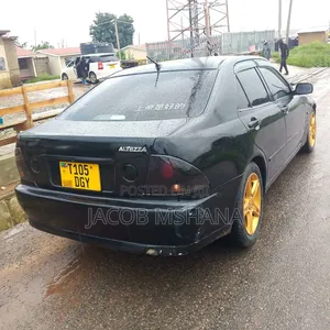 Toyota Altezza 2004 Blue