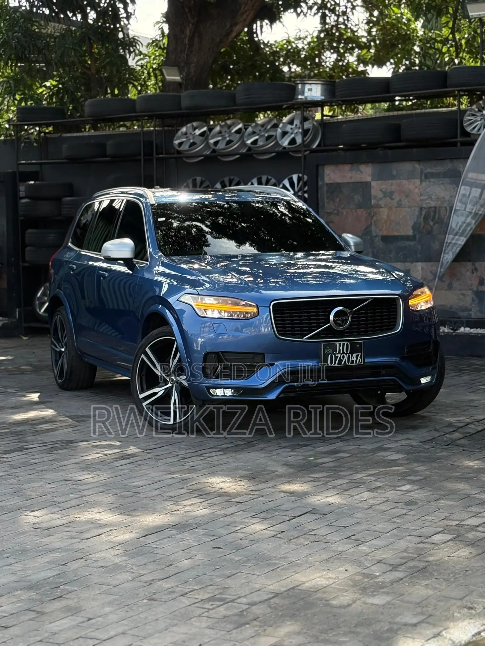 Volvo XC90 2019 Blue