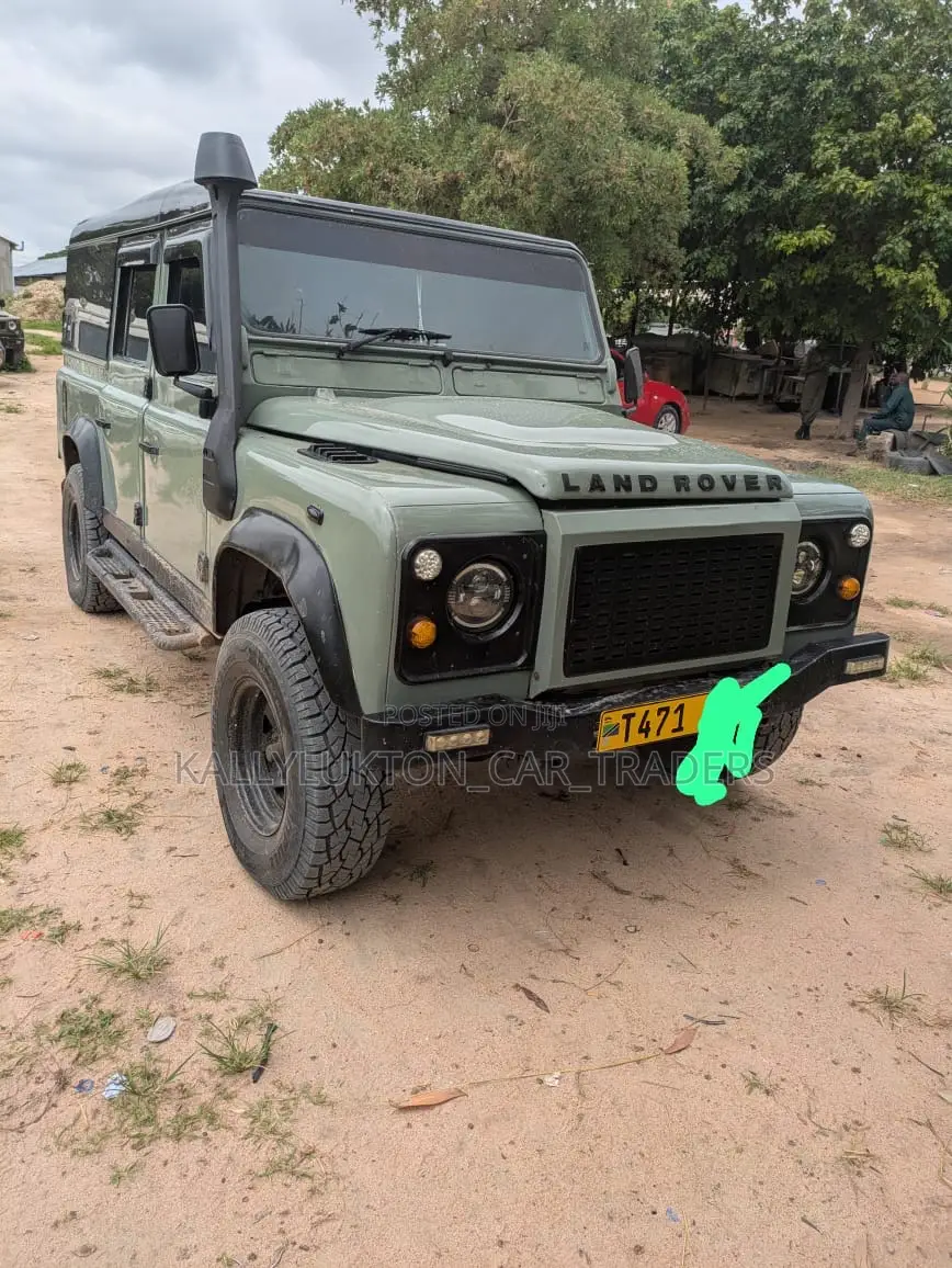 Land Rover Defender 2008 Green