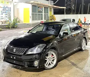 Toyota Crown 2010 Matt Black