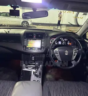 Toyota Crown 2010 Matt Black