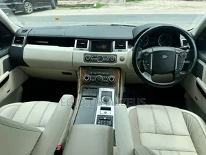 Land Rover Range Rover Sport 2012 Gray