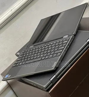 Laptop Lenovo 300e 4GB Intel Core i5 SSD 128GB