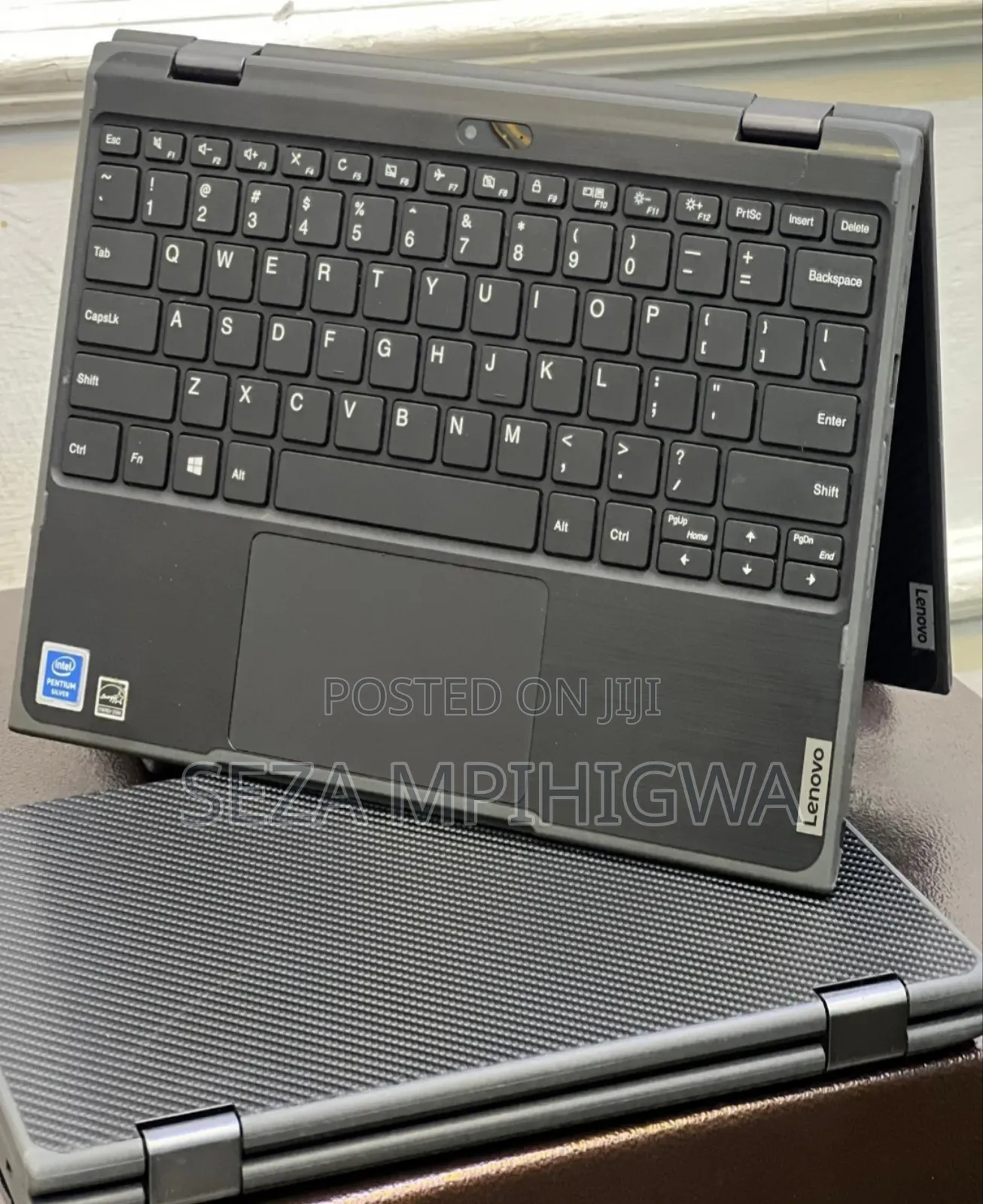 Laptop Lenovo 300e 4GB Intel Core i5 SSD 128GB