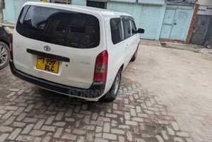Toyota Probox 2005 White