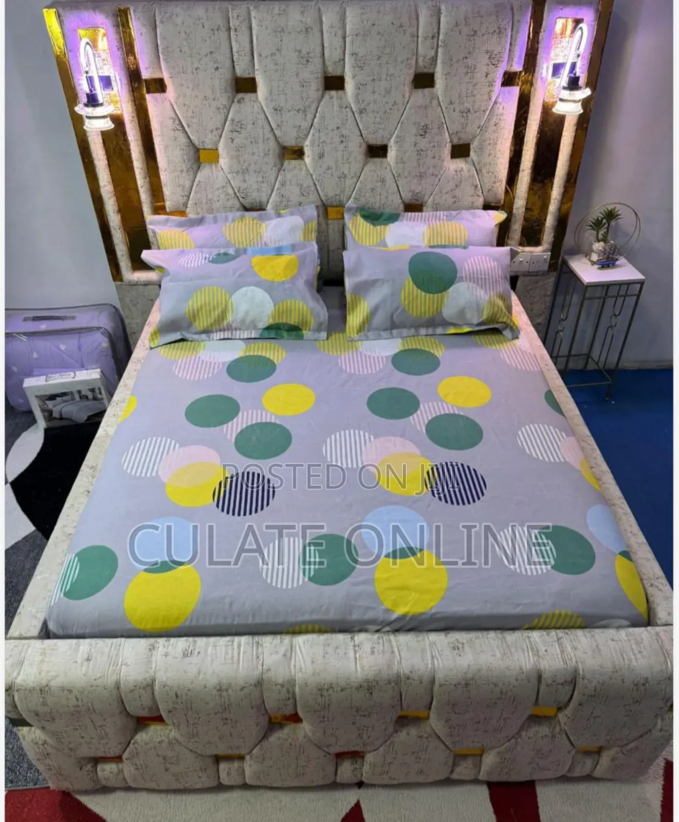 Shuka Za Thailand / Bedsheets