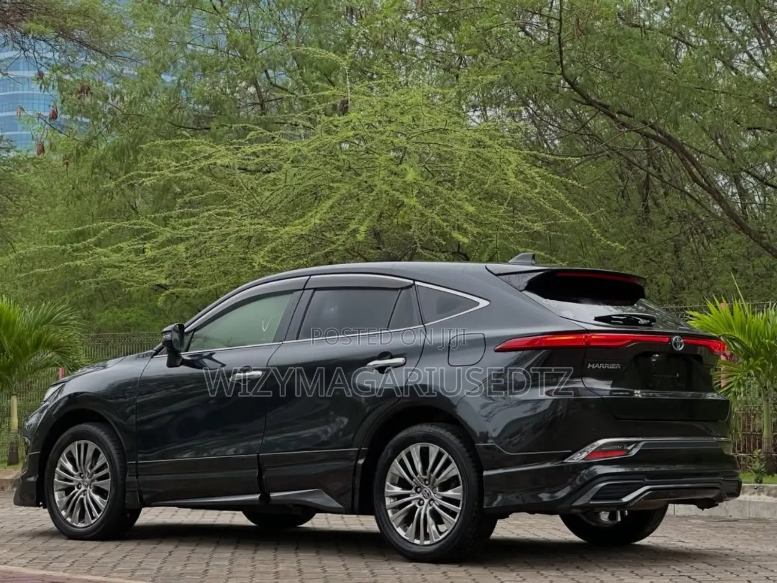 Toyota Harrier Hybrid Z 2021 Ivory