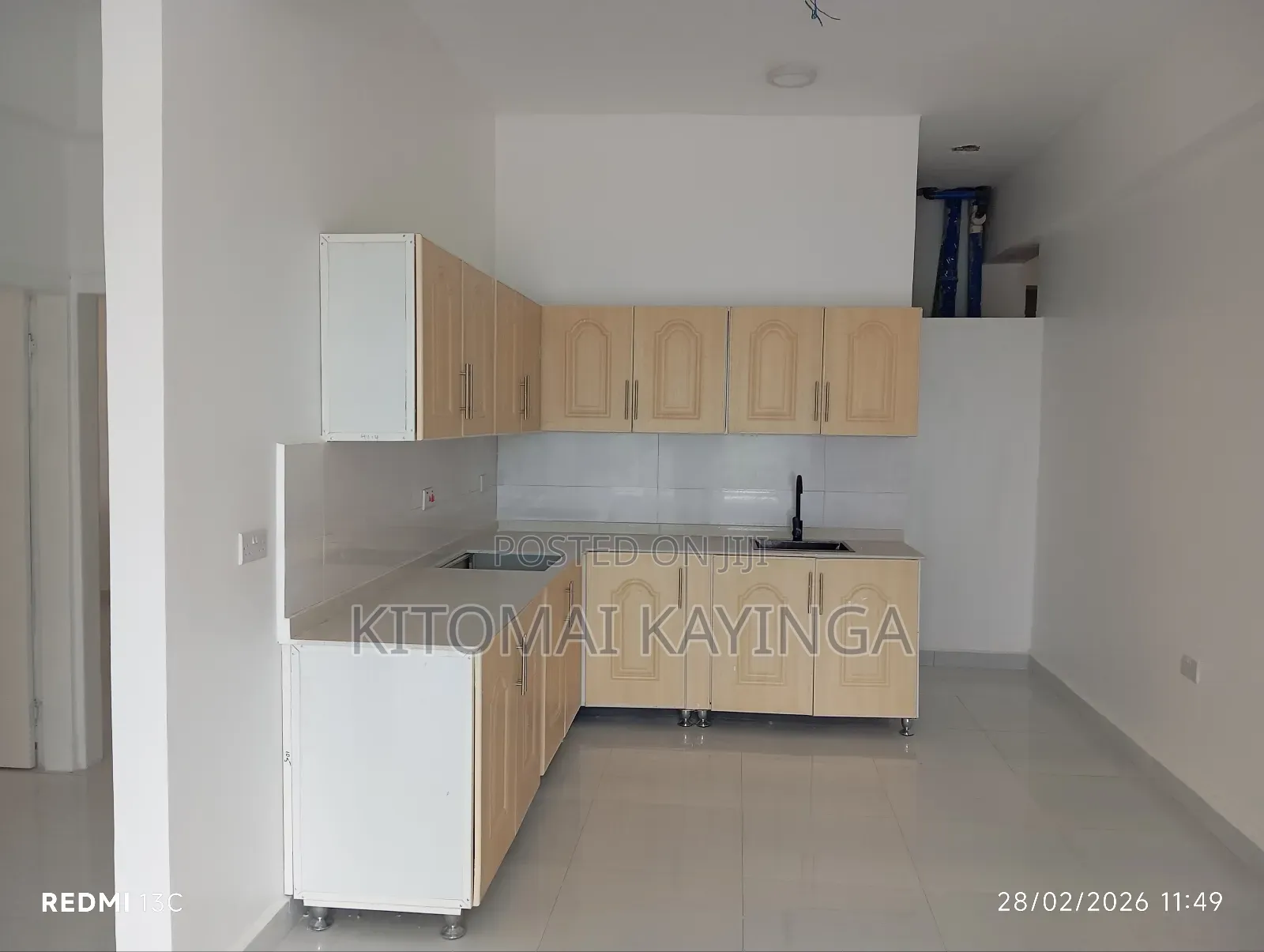 3bdrm Apartment in Upanga West for sale