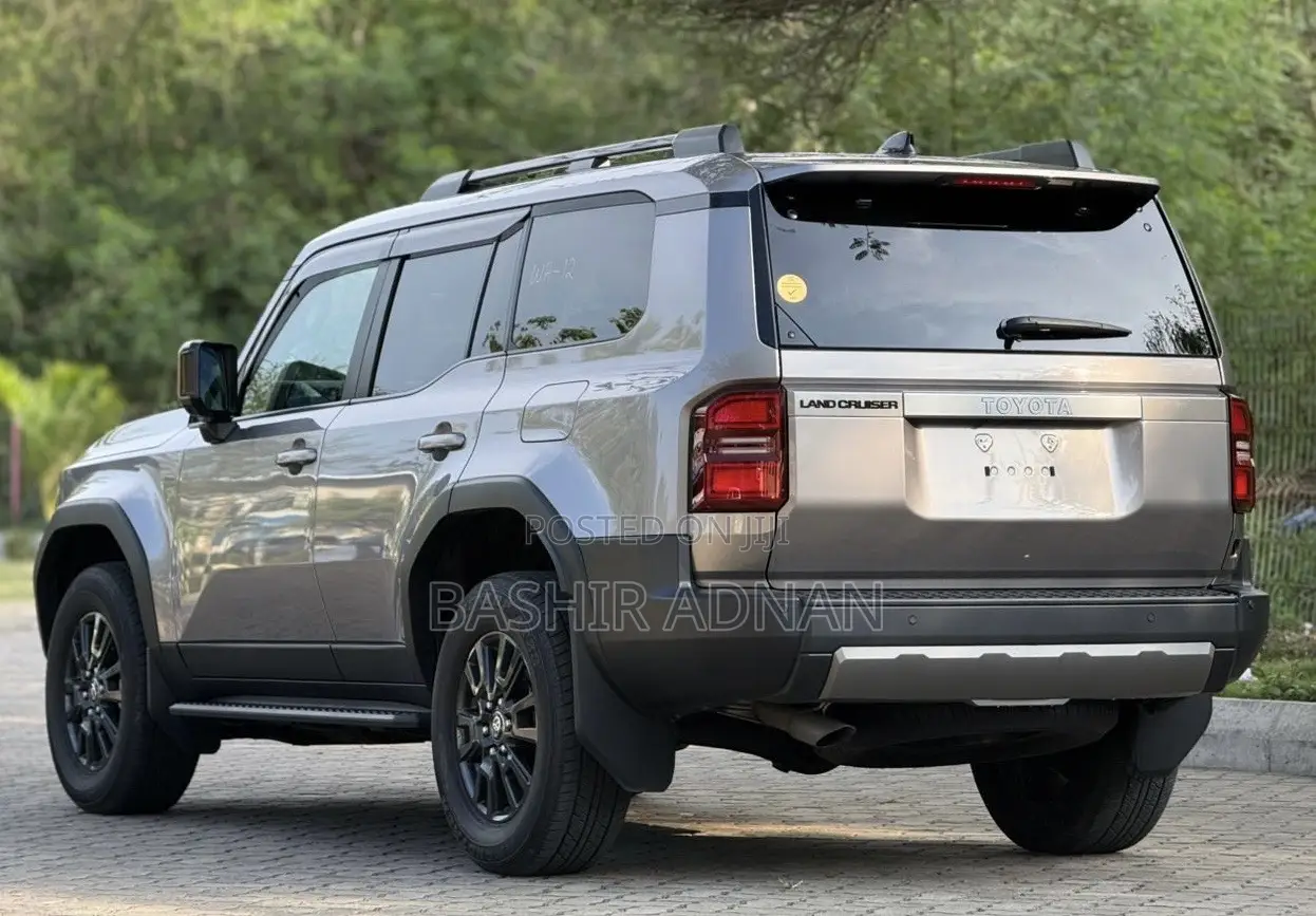 Toyota Land Cruiser LC250 2024 Gray