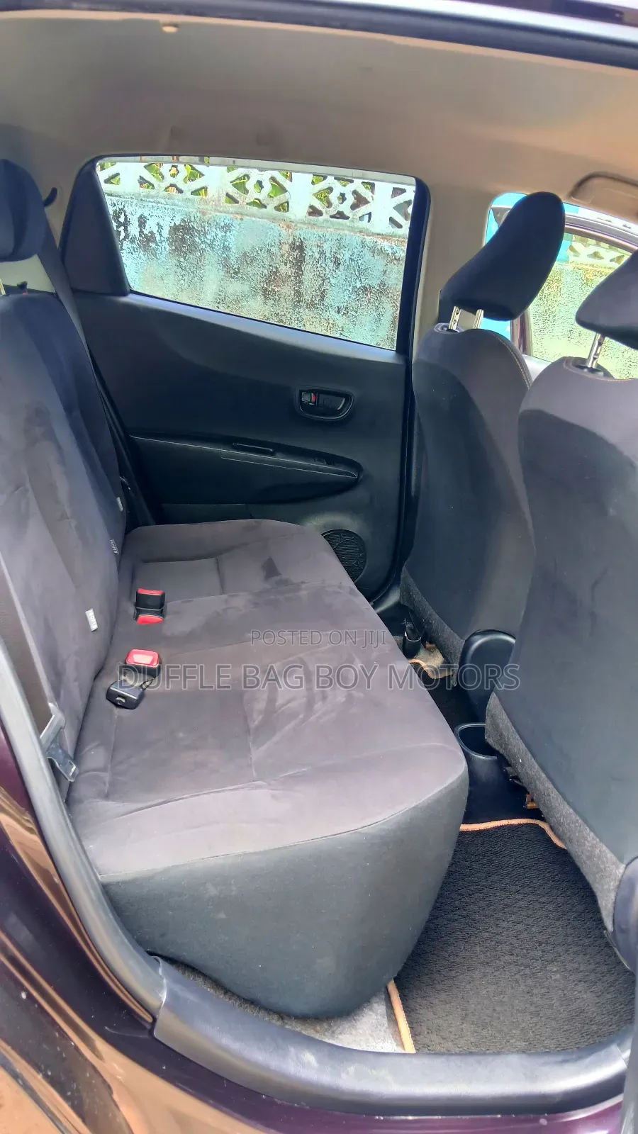 Toyota Vitz 2014 Maroon
