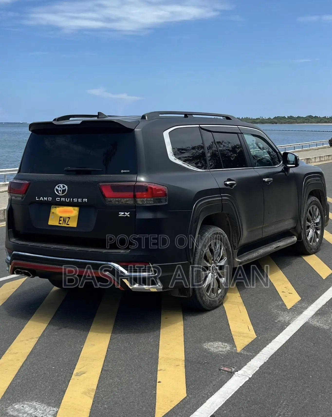 Toyota Land Cruiser LC300 2024 Matt Black