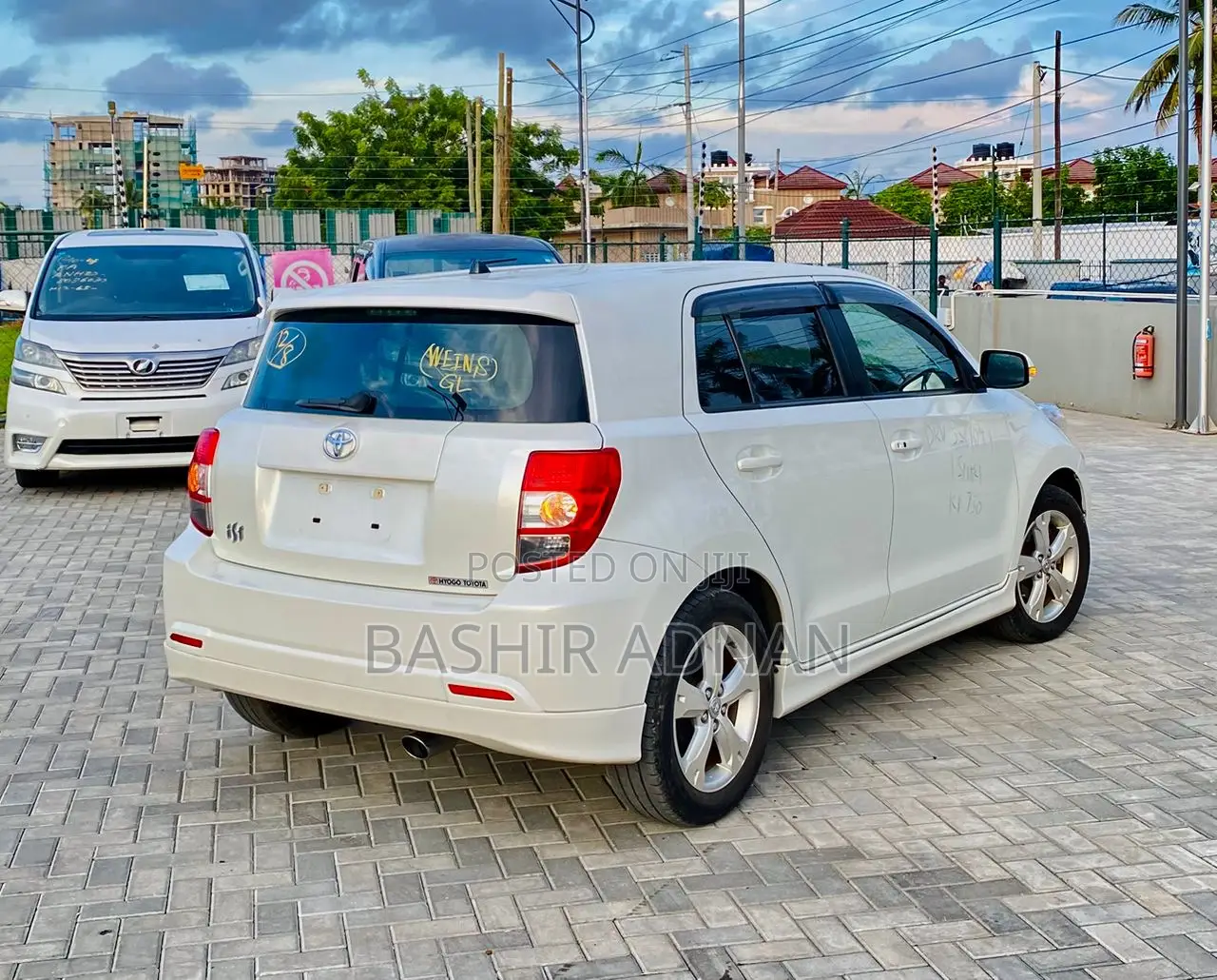 Toyota IST 2010 White