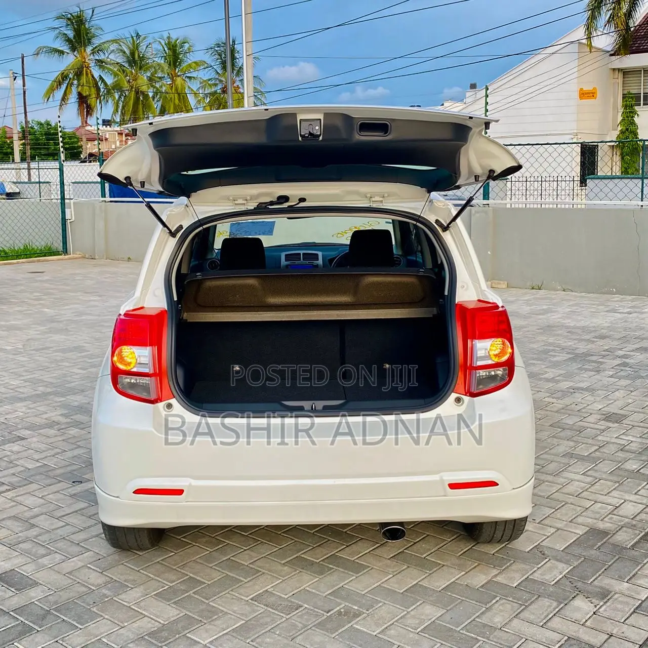 Toyota IST 2010 White